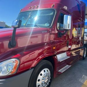 Meet your Posher, Jarrett